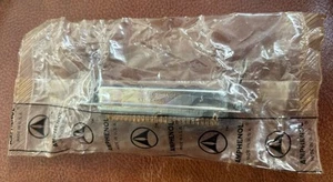 Amphenol 57-40500 Mini D Female SCSI Connector  - Picture 1 of 3
