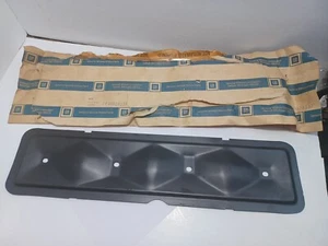 (1) New Genuine GM - 10024137 - NOS - - Picture 1 of 4