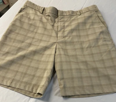 Pantalones cortos informales de golf Walter Hagen para hombre caqui a cuadros talla 38 Foto 1 de 4