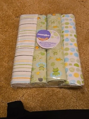 BabiesRUs Mantas Receptoras Verdes Ranas Tortugas Rayas Poka Dots Paquete de 4 Foto 1 de 4