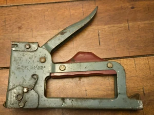Vintage Sears and Roebuck Craftsman Stapler Bakelite Grip - Green and Red - Work - Picture 1 of 5