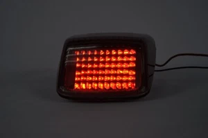 Luz trasera de freno humo LED con señal de giro integrada para HARLEY DAVIDSON DEUCE - Imagen 1 de 6