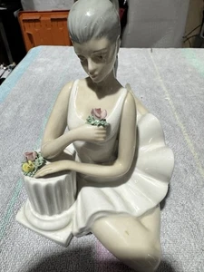 Estatuilla Bailarina Sentada Porceval Vintage* Porcelana (Hecha en España) - Imagen 1 de 5