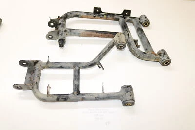 2004 Arctic Cat 400 Auto Fis 4x4 Traseira Traseira Inferior Superior Direito Controle Braços A - Imagem 1 de 4