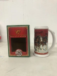 Budweiser 2004 Holiday Christmas Beer Stein 25th Anniversary Mug Stein - Foto 1 di 8