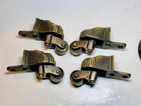 Antique Period Lion Claw Brass Castors Set Of 4 Victorian Beautiful Original Set Cover