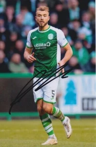 Ryan Porteous Hand Signed Hibernian 6x4 Photo Football Autograph 4 - Picture 1 of 1