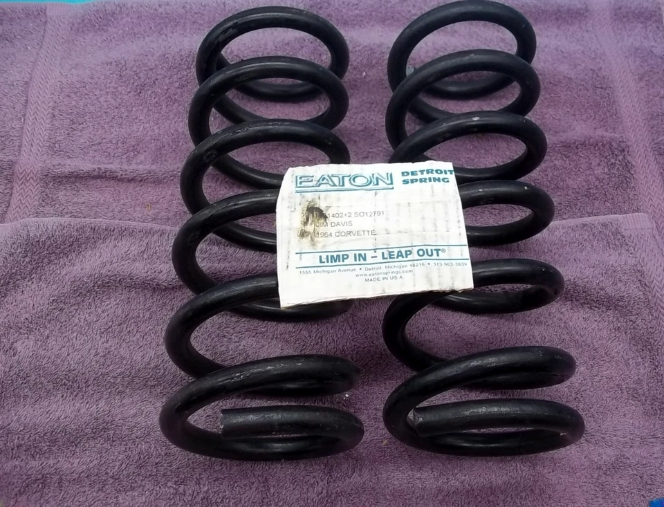 Eaton Detroit Spring 1964 Corvette Front Coil Springs (JD-2) — 第 1/4 张图片