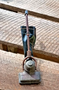 Vintage Bodenstaubsauger Puppenhaus Möbel - Taiwan - Bild 1 von 3