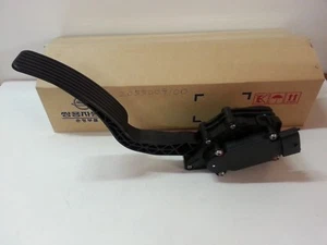 Accel Pedal Module for Ssangyong ACTYON,ACTYON SPORTS, KYRON #2055009100 Express - Picture 1 of 5
