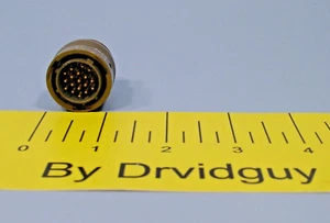 Amphenol BT06A-14-18P Circular Connector Plug; Male; 18-Pin; Solder Cup B - Picture 1 of 5