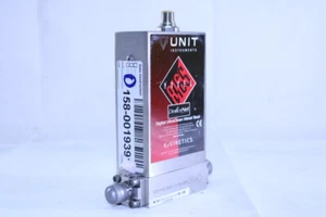 UNIT INSTRUMENTS Regolatore di flusso di massa UFC-8165 - Foto 1 di 3