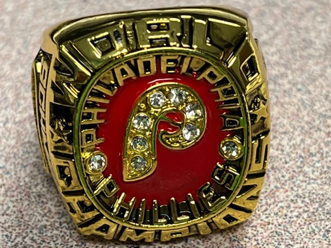 1980 PHILADELPHIA PHILLIES MIKE SCHMIDT COMMEMORATIVE CHAMPIONSHIP RING SIZE 11 Cover