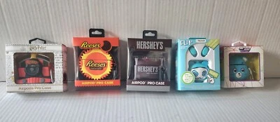 PAQUETE ESTUCHE AIRPOD HARRY POTTER, REESE'S, HERESHEY'S, ABATIBLE, GRUÑÓN CUIDADO OSO Foto 1 de 4