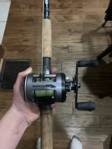 bass pro shops catmaxx/bass pro shops graphite series musky rod 7ft combo - Picture 1 of 5