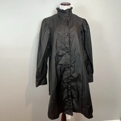 Totes Impermeable Negro Gótico Mujer Talla 14 Volantes Cuello Abullonado Hombro con Cinturón Foto 1 de 4