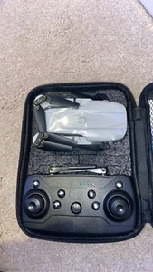 1 Battery Pro Drone 4K Camera Wifi Fpv Foldable remote control - Picture 1 of 3