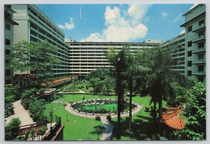 Postcard Dong Fang Hotel Guangzhou, Guangdong Province China 4x6 - Picture 1 of 2