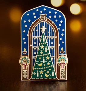 Pin de club de fans de Harry Potter en busca de Navidad en el gran salón esmalte edición lima - Imagen 1 de 5