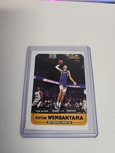 2023 Sports Illustrated for Kids - Victor Wembanyama #1053 (RC) - Picture 1 of 3