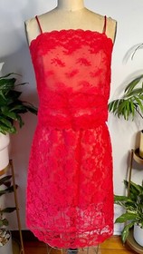 VTG LOVELY!! DEENA 2PC SET RED FLORAL LACE CAMI CAMISOLE&HALF SISSY SLIP* 32 S
