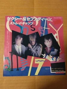 Japanese press 7" STRAY CATS (SHE'S) SEXY AND 17 / LOOKIN' BETTER EVERY BEER - Picture 1 of 8