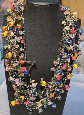 Collar de bisutería multicolor totalmente con cuentas hecho a mano 19" Foto 1 de 4