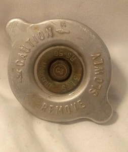 1979-1986 Ford Mustang GT Fox Body NOS Radiator Cap 13lbs Vintage OEM - Picture 1 of 5