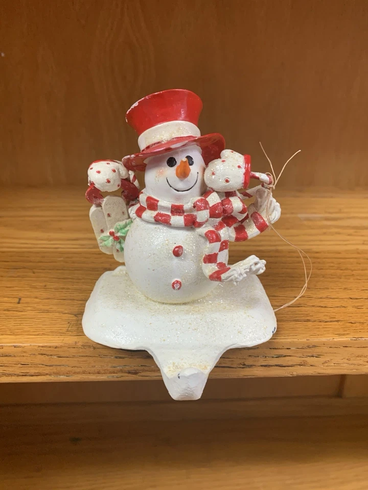 Muñeco de Nieve con Bufanda Rojo/Blanco Soporte Medias Abrigo Percha Vacaciones Navidad Foto 1 de 1