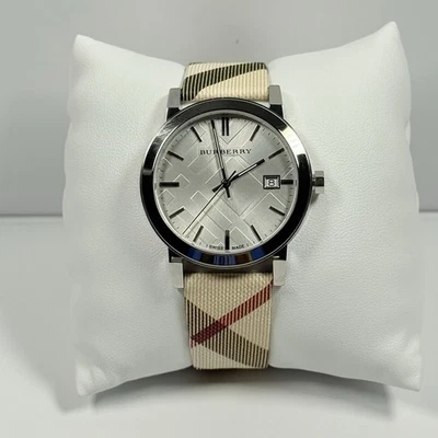 New-Burberry BU9022 Heritage Nova Check Silver Dial 38mm Unisex Watch - Image 1 of 4