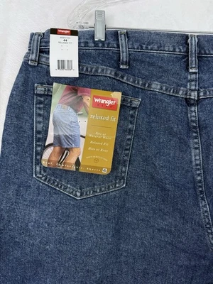Nuevos Pantalones Cortos de Jean Wrangler 44 Calce Relajado Para Hombre Azul Denim Jeans NUEVOS CON ETIQUETAS PAPÁ DENIM Foto 1 de 4