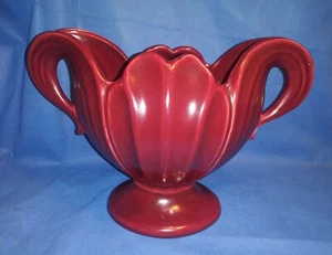 Vintage Camark USA Burgandy Two Handled Vase #810 - Picture 1 of 6