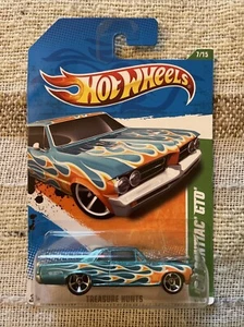 VHTF Hot Wheels 2010  '64 PONTIAC GTO Aqua w/Flames TREASURE HUNT! - Picture 1 of 8