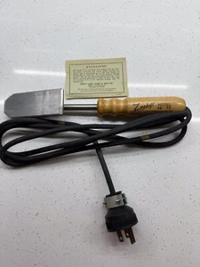Vintage Zephyr Model HS-70, Great Lakes Stamp & Mfg. Heat Iron, in Original Box - Picture 1 of 5