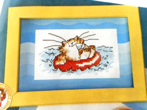 MARGARET SHERRY HOLIDAY CAT PICTURE KIT WITH CHART. BRAND NEW. FOR CHARITY π - Picture 1 of 2