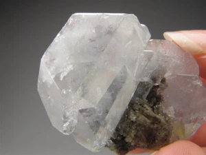 Celestita con inclusiones Maybee Quarry Maybee Monroe County Michigan - Imagen 1 de 7
