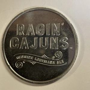 Ficha de aluminio Ragin Cajuns Louisiana Ale Mardi Gras 2016 - Mejor con amigos - Imagen 1 de 2