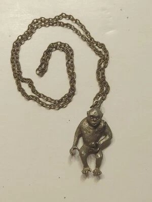 RARO COLLAR COLGANTE MECÁNICO MONO WANKY VINTAGE NOVEDAD MAESTRO BATER ENCANTO Foto 1 de 4