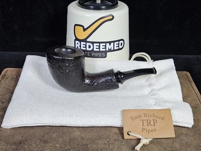 Pipa artesanal alemana TRP (Tom Richard) a mano alzada de Dublín con chorro de arena Foto 1 de 4