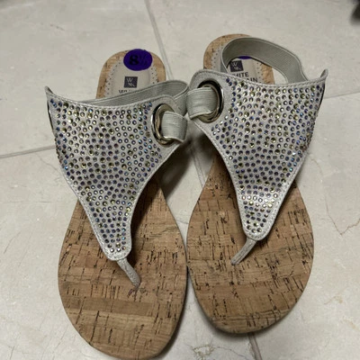 WHITE MOUNTAIN Women’s Size 8.5 Gold ALDON  Wedge Metallic Fabric Sandals NEW! - Image 1 of 4