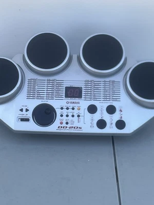 Batería de percusión digital Yamaha DD-20s de colección con palos (no en la foto) Foto 1 de 4