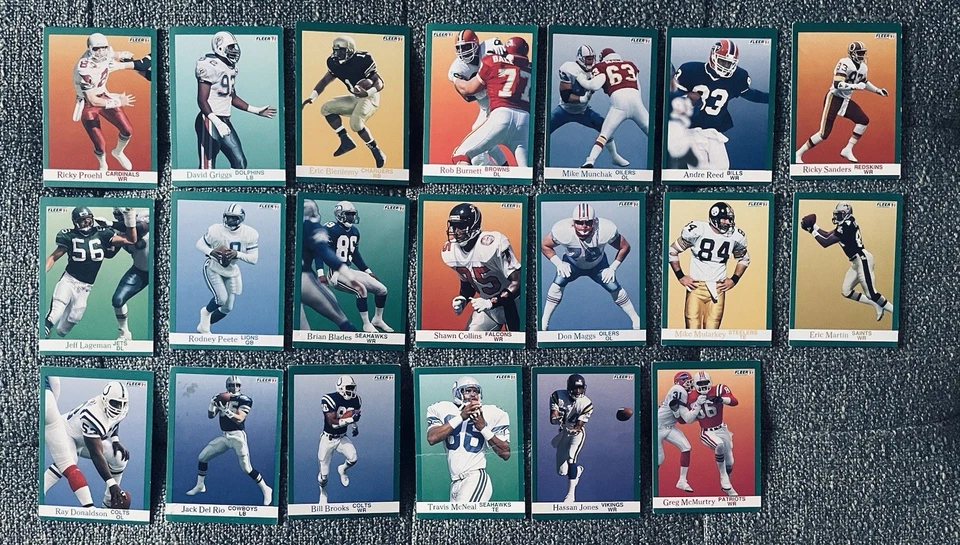 1991 Fleer Football Cards #20 Cards - Image 1 of 1