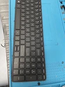 NEW US Keyboard with Frame for HP Pavilion 15-E 15-N 15-F 15-G 15-R 749658-001 - Picture 1 of 4
