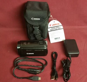 Canon VIXIA HF R800 Camcorder Touch 32x / 57X 16GB SD, Charger, No Batt MINT - Picture 1 of 7