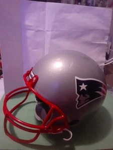 Franklin New England Patriots Kids Youth Plastic Football Helmet W/Chin Strap - Picture 1 of 16