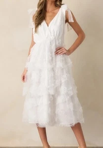 Neu mit Etikett Just Me Midikleid weiß Spitze ärmellos tiefer V-Ausschnitt Stufen Größe Large - Bild 1 von 13