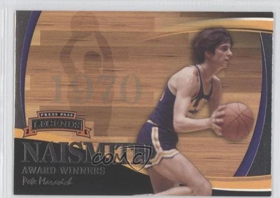 2006-07 年新闻通行证传奇奈史密斯奖得主 Pete Maravich #NAW1 名堂 — 第 1/2 张图片