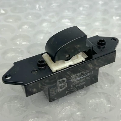 Window Switch for Mitsubishi L200 KB5T 2.4 - Image 1 of 4