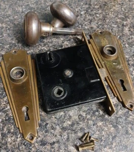 Cerradura de puerta esqueleto antigua de colección - perillas de puerta - placas traseras - hardware SIN LLAVE - Imagen 1 de 10