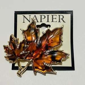 Napier Gold Tone Autumn Fall Leaf Pin Brooch Double Maple Leaf Crystal Accents - Picture 1 of 4